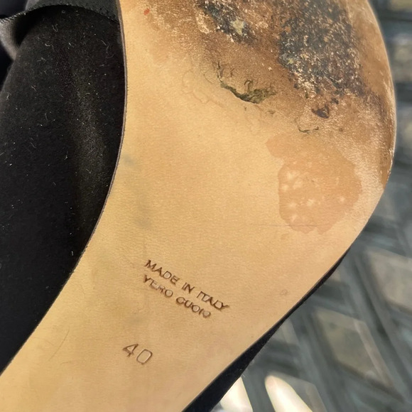 Amanda Wakeley NANA Black Satin high heels shoes size 40 - Picture 10 of 10